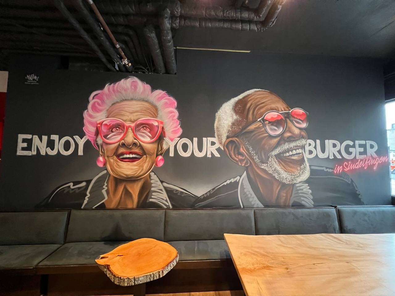 Pops Burger & Sportsbar Restaurantfoto 1