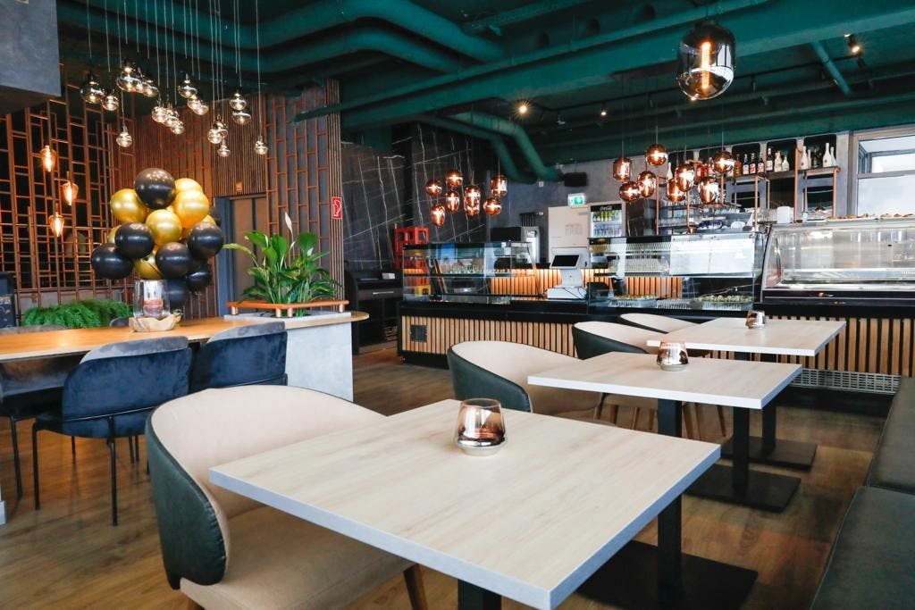 Cafe & More am Marktplatz Restaurantfoto 1